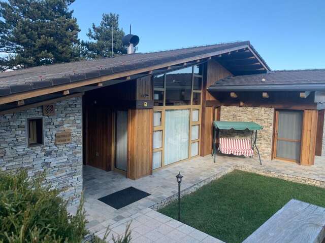Шале Pirin Golf Villa Emila Банско-3